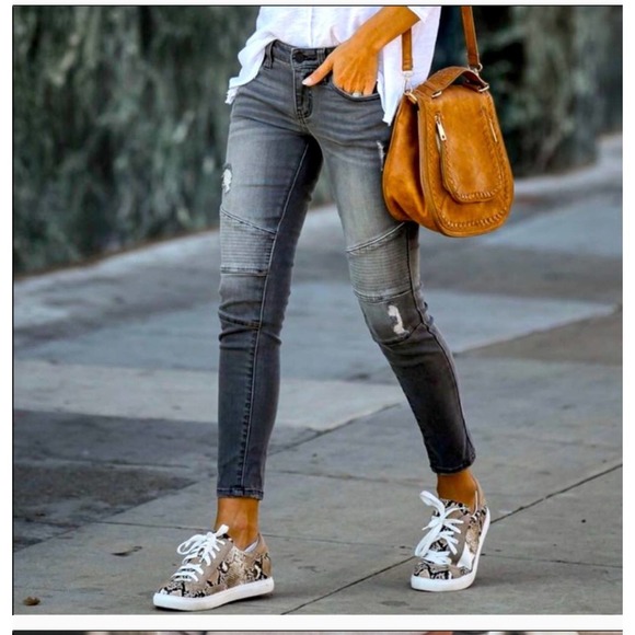 KanCan Denim - Kancan gray distressed moto jeans size 5 26